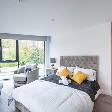Excellent Studio Balcony Apartment In Sheffield Bagian luar foto