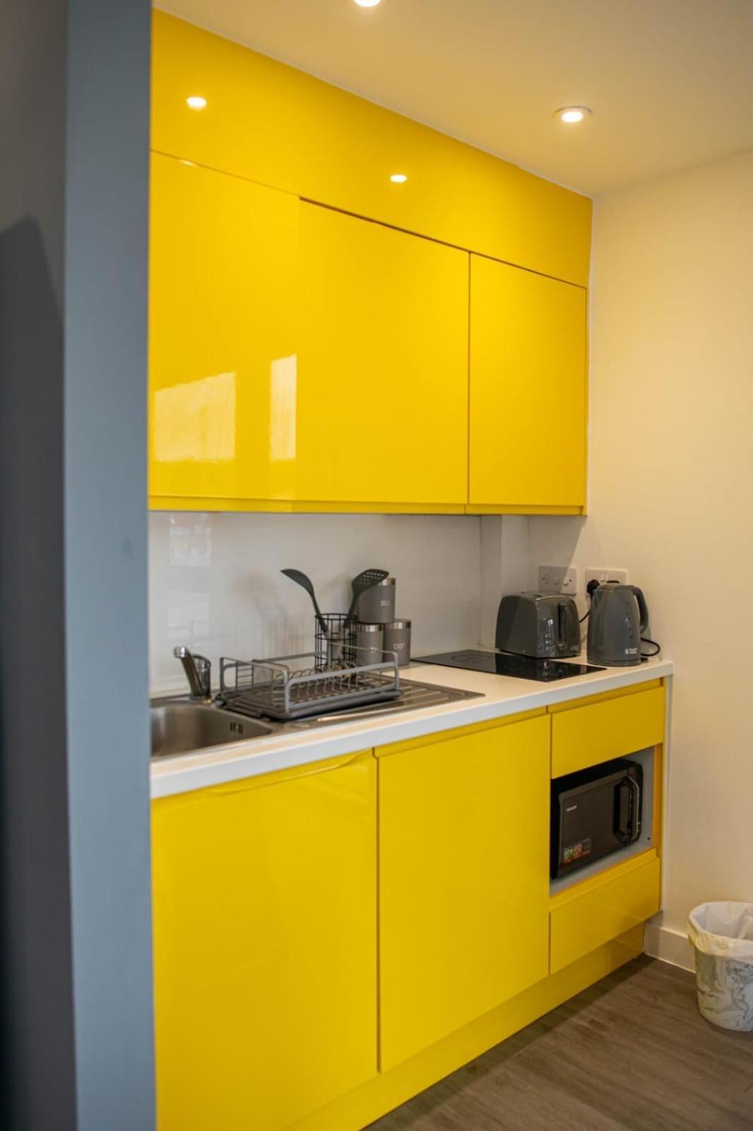 Excellent Studio Balcony Apartment In Sheffield Bagian luar foto