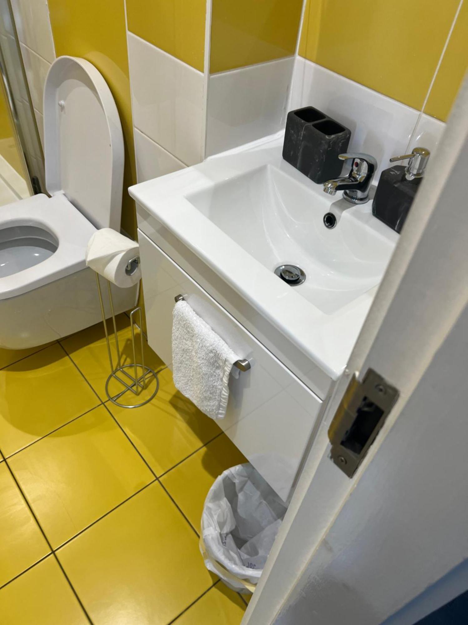 Excellent Studio Balcony Apartment In Sheffield Bagian luar foto